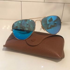 Ray Ban Aviator Sunglasses (Polarized) - AUTHENTIC